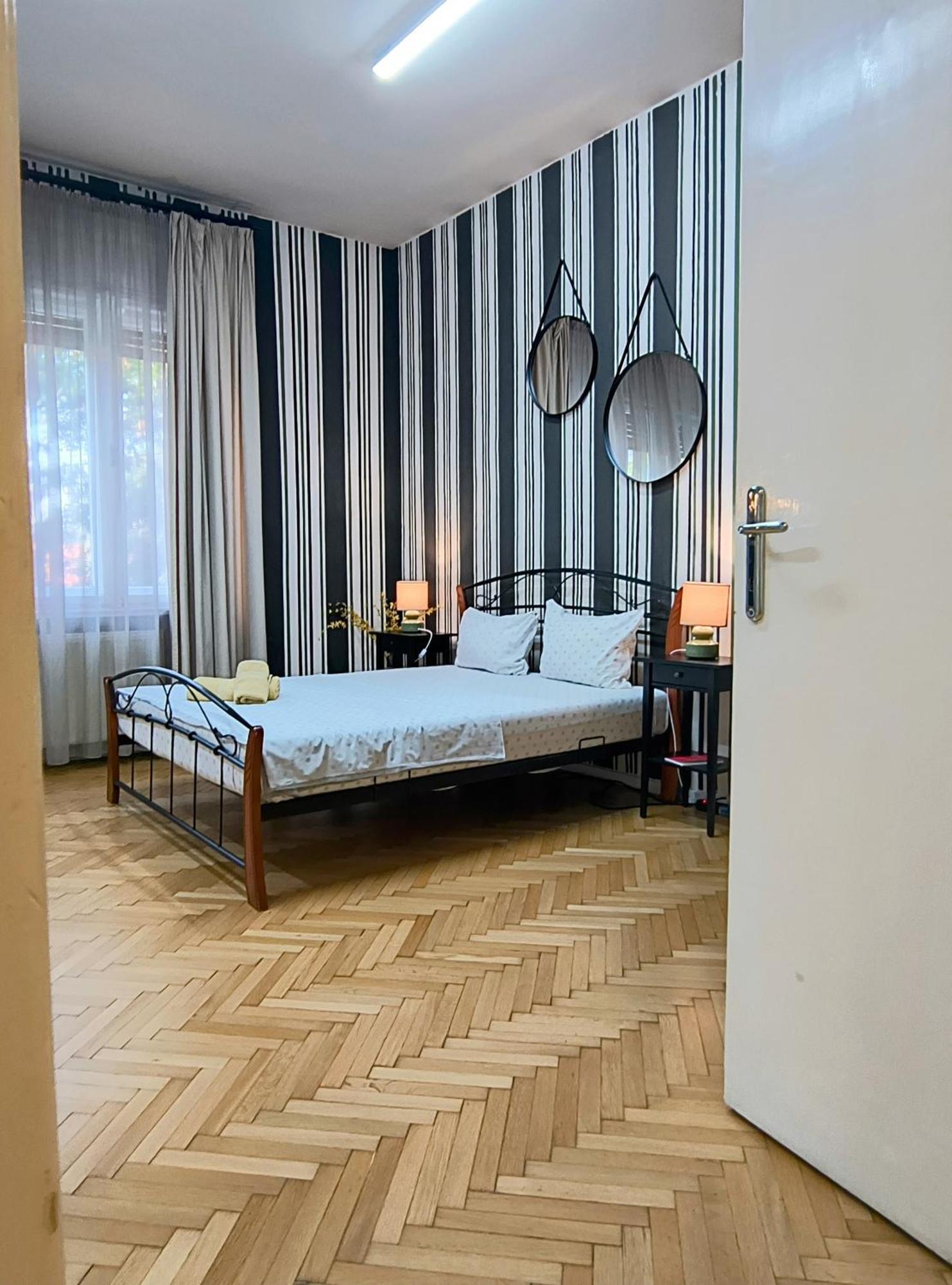 Belle Vue Ultracentral Apartments Timisoara Exterior photo
